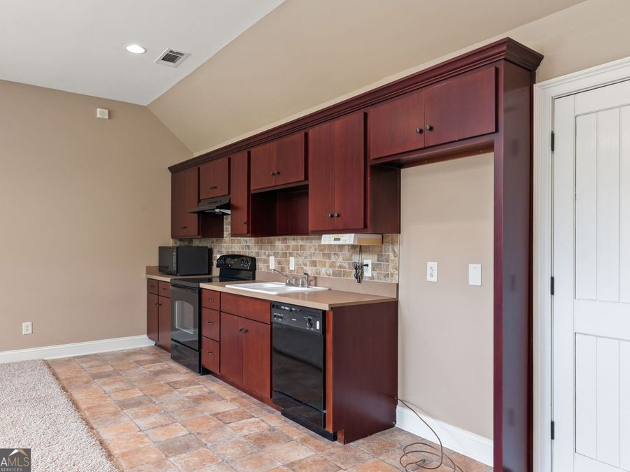 Property Image 93