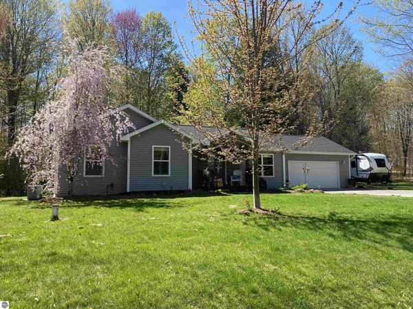 8600 Bent Pine Drive, Lake Ann, MI 49650