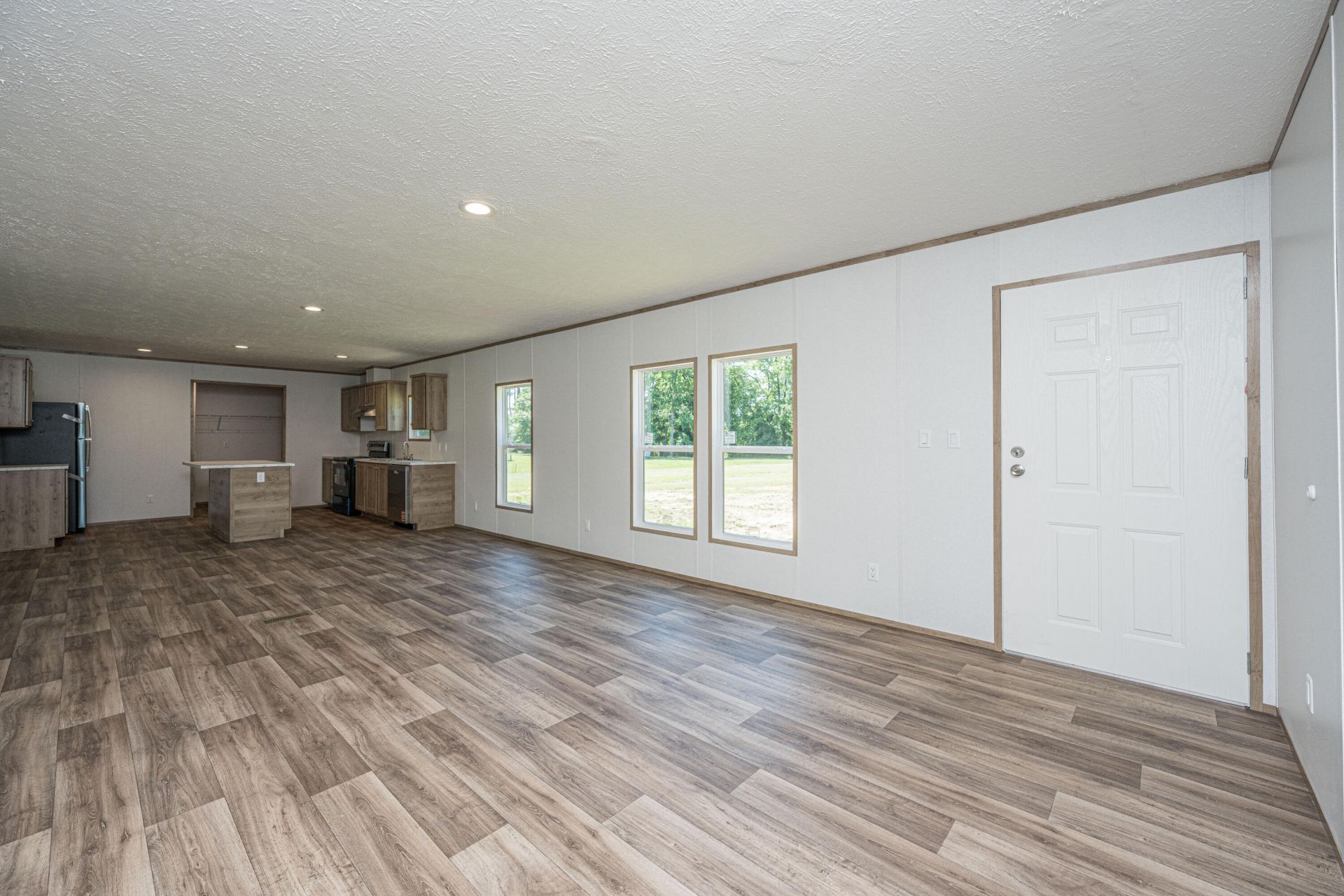 496 1st Texas Road Photo 11