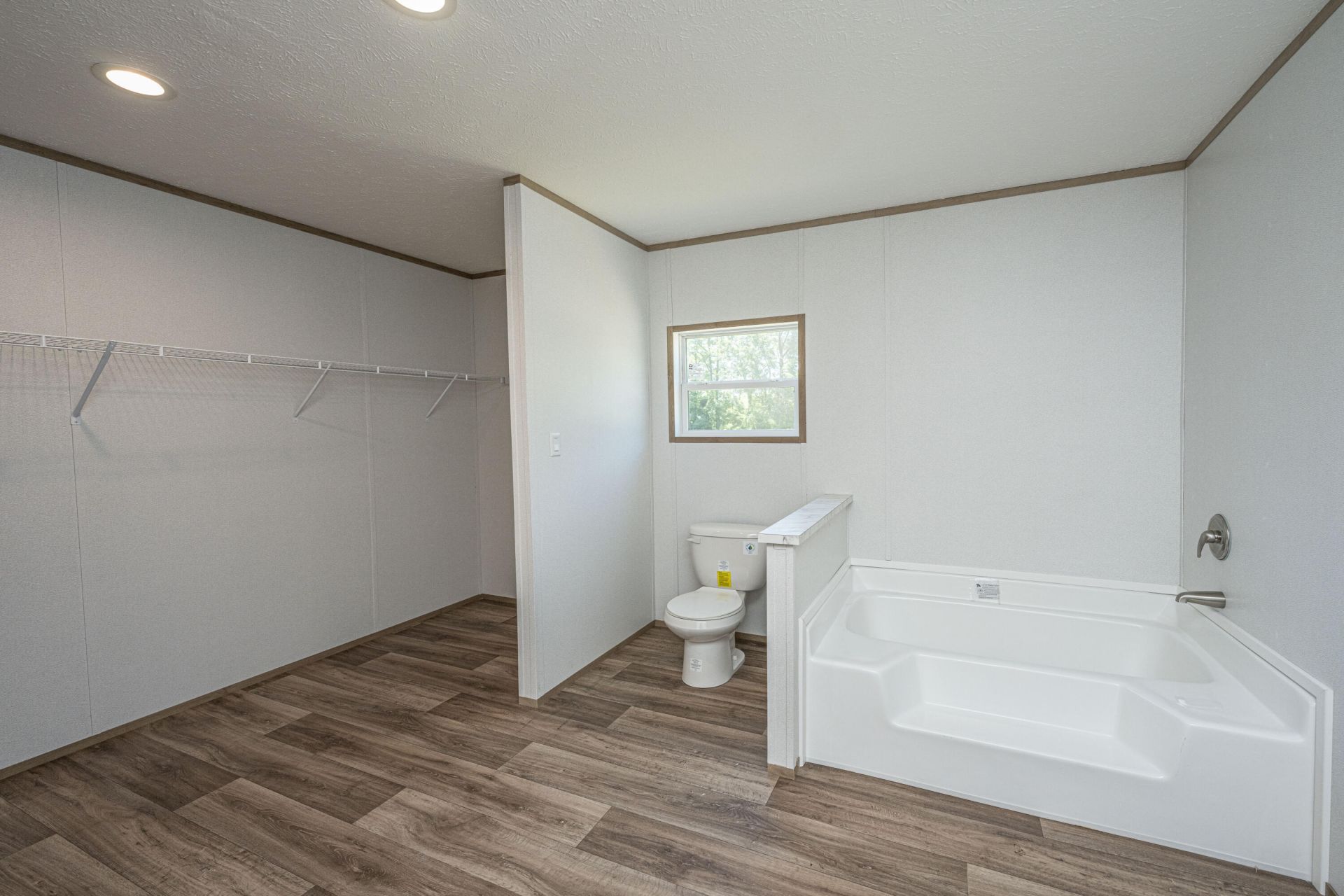 496 1st Texas Road Photo 27