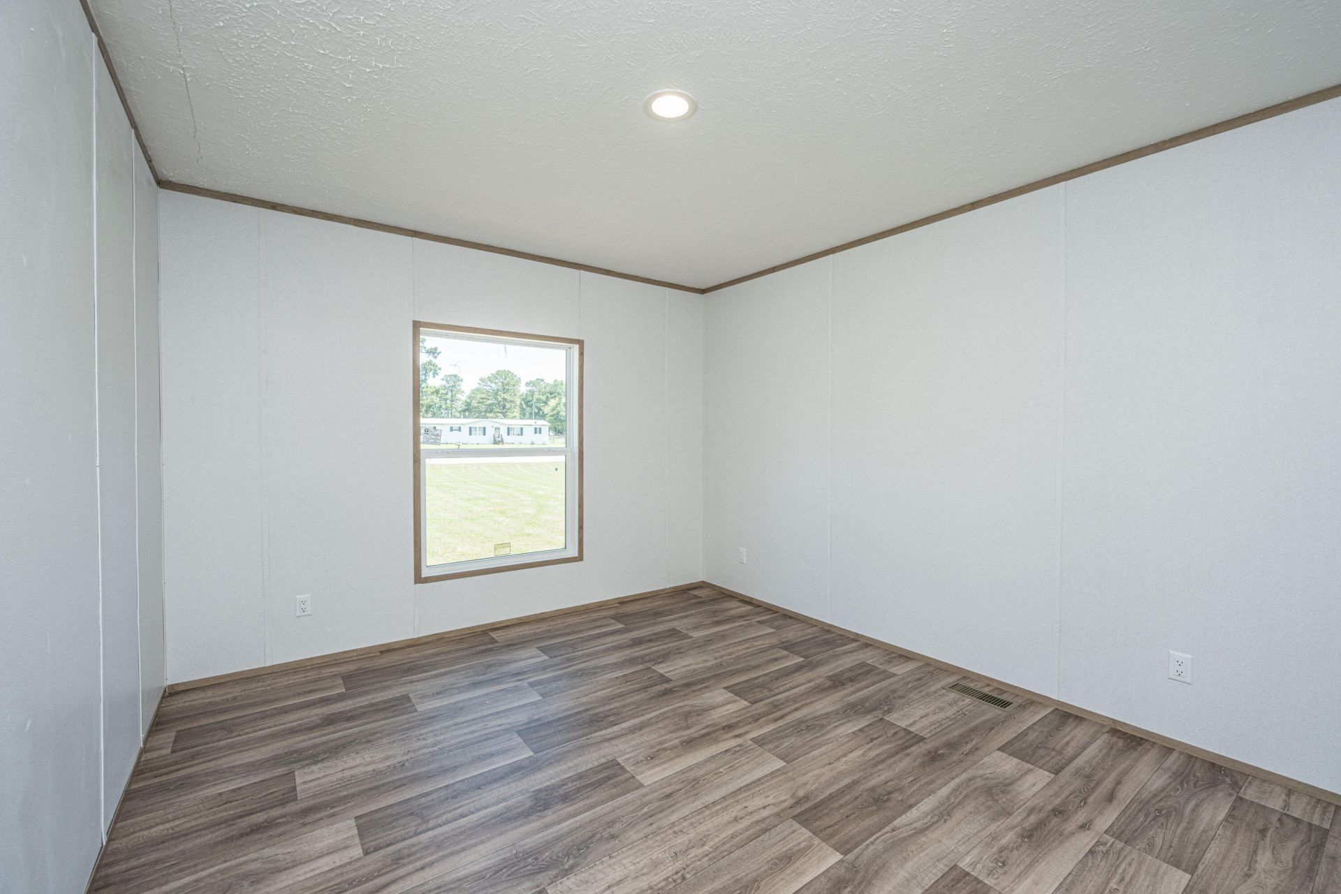 496 1st Texas Road Photo 34