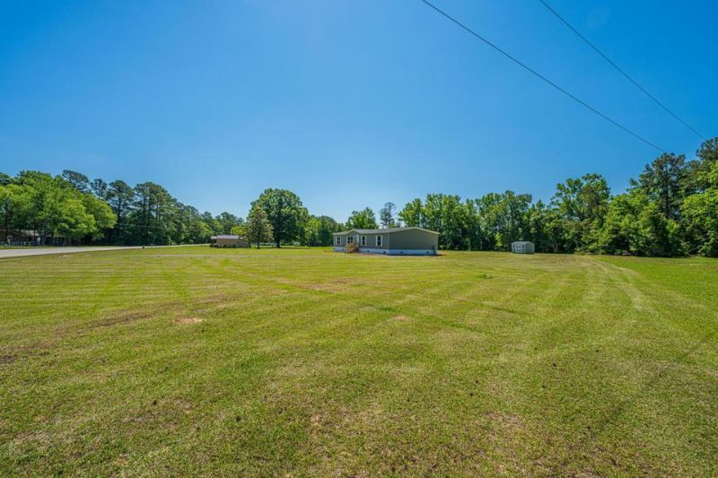 496 1st Texas Road Photo 47