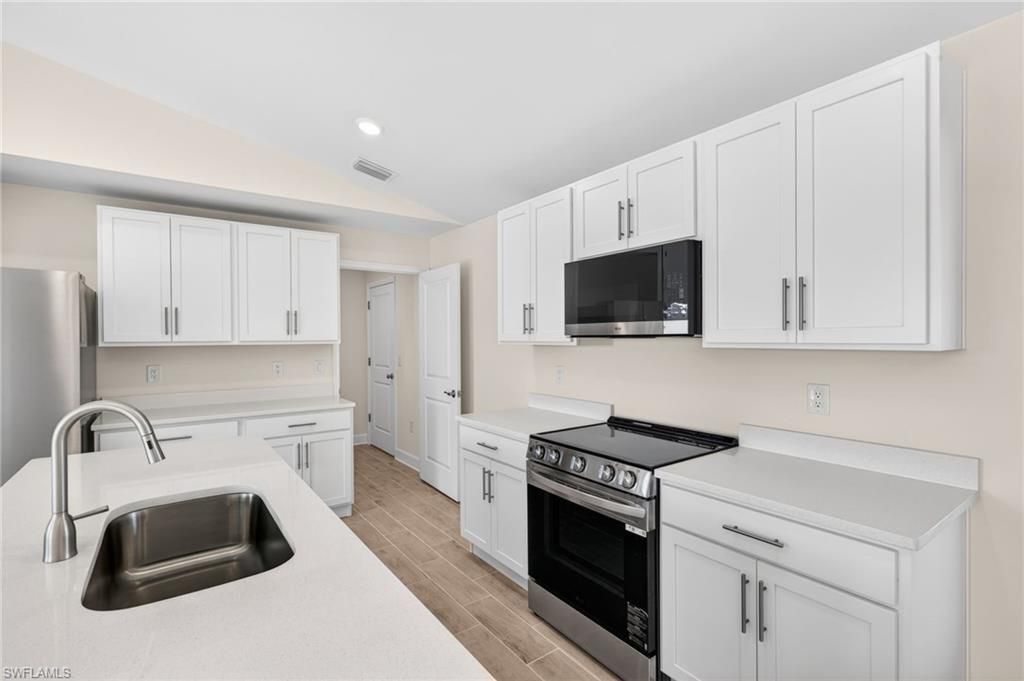 2841 NW 19th Ave , Cape Coral, FL 33993 Photo