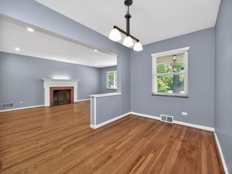 1647 Dell Terrace, Cincinnati, OH 45230 Photo 9