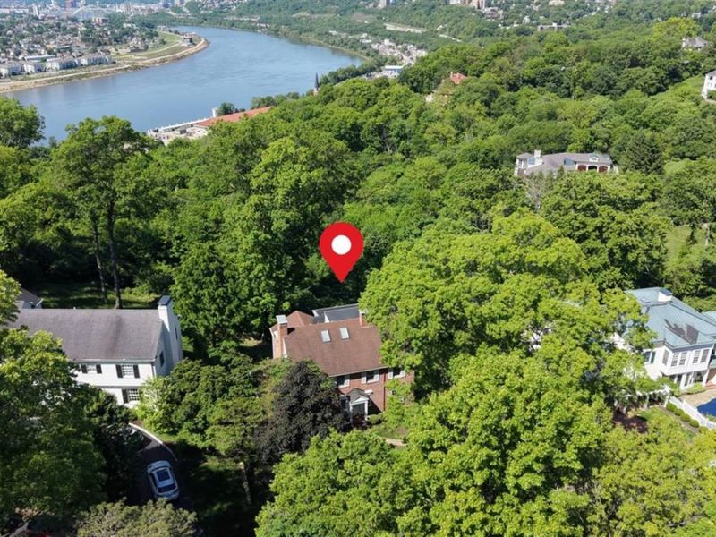 11 Weebetook Lane, Cincinnati, OH 45208 Photo 4