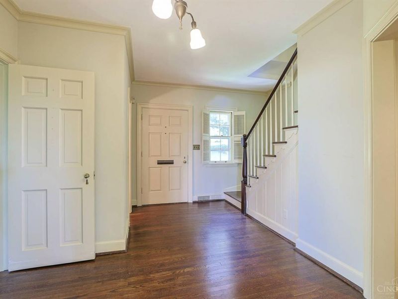 11 Weebetook Lane, Cincinnati, OH 45208 Photo 9