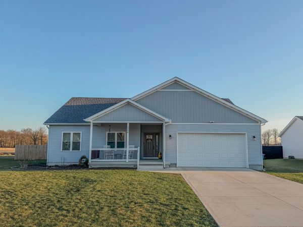 1104 E short Drive, Knox, IN 46534
