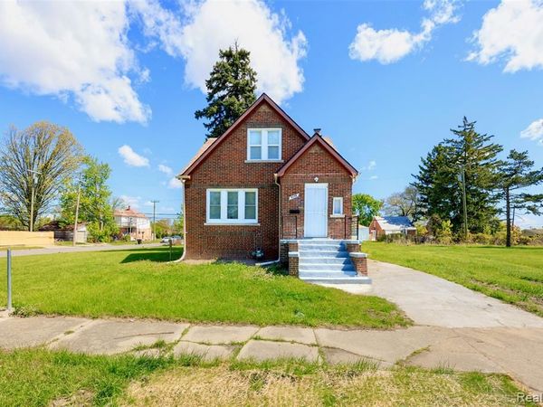 9150 Courville Street , Detroit, MI 48224