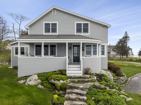 135 Shore Road, Boothbay, ME 04544