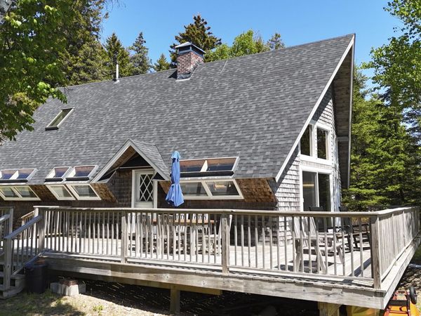180 Red Point Road , Swans Island, ME 04685