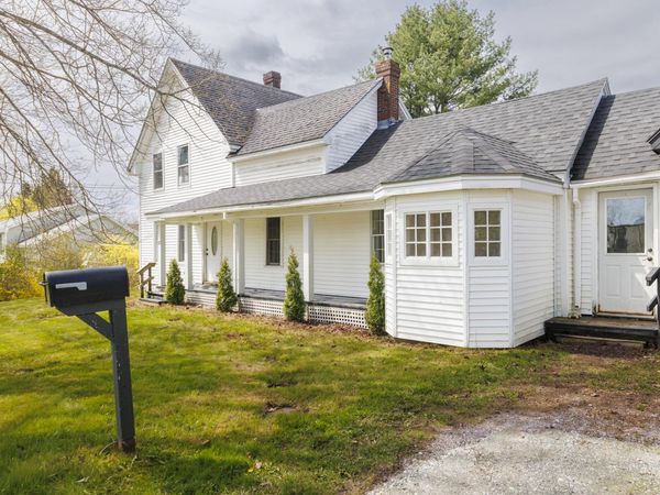 22 Booker Street , Thomaston, ME 04861
