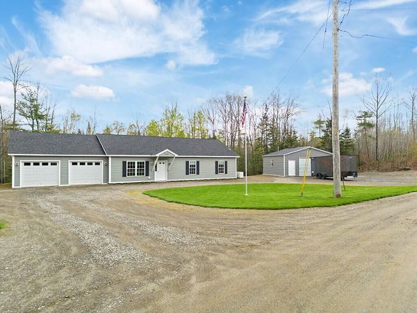 38 Deer Ridge Lane , Windsor, ME 04363