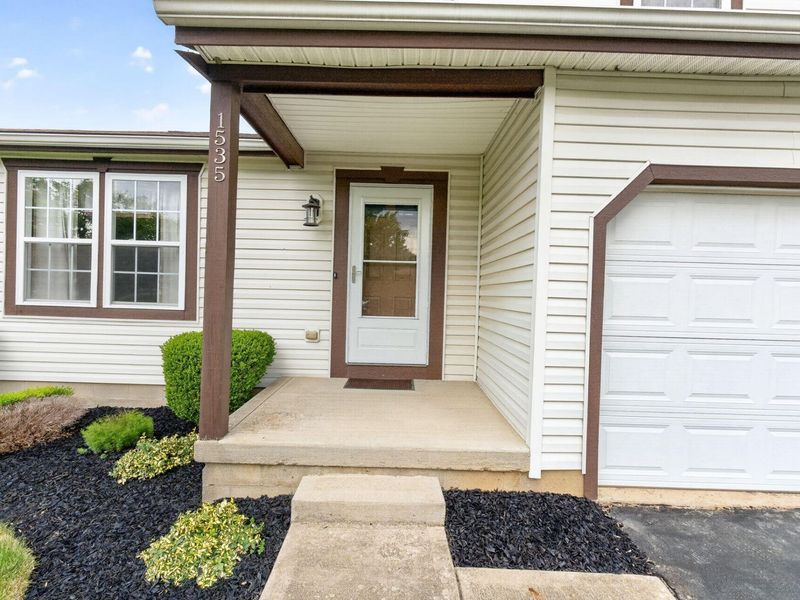 1535 Patricia Drive, Marysville, OH 43040 Photo 4