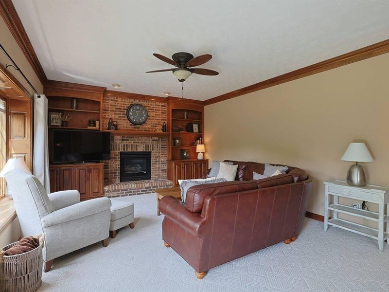 638 Primrose Lane, Tipp City, OH 45371 Photo 12