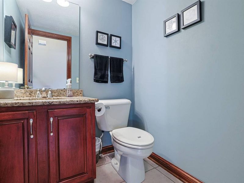 638 Primrose Lane, Tipp City, OH 45371 Photo 21