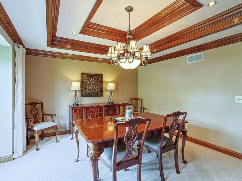 638 Primrose Lane, Tipp City, OH 45371 Photo 9