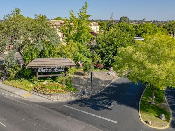 4237 Pinewood St, Rocklin, CA 95650