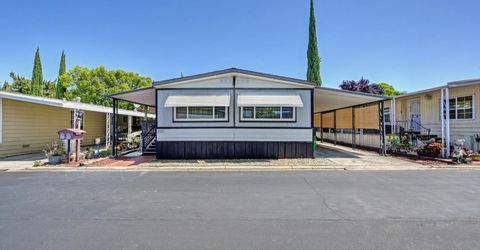 4237 Pinewood St, Rocklin, CA 95650 Photo