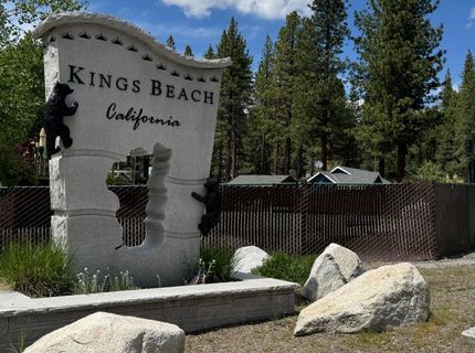 217 Chipmunk St, Kings Beach, CA 96143 Photo