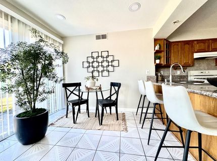 3214-brampton N Trentwood Way, Sacramento, CA 95822 Photo