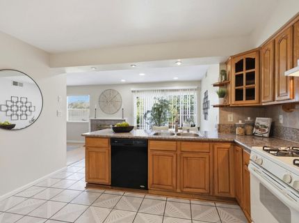3214 Trentwood Way, Sacramento, CA 95822 Photo