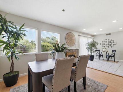 3214 Trentwood Way, Sacramento, CA 95822 Photo