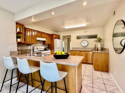 3214-brampton N Trentwood Way, Sacramento, CA 95822 Photo