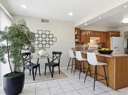 3214 Trentwood Way, Sacramento, CA 95822 Photo
