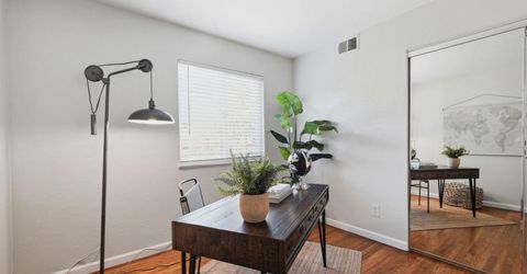 3214 Trentwood Way, Sacramento, CA 95822 Photo