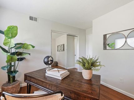 3214 Trentwood Way, Sacramento, CA 95822 Photo