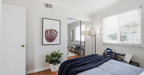 3214 Trentwood Way, Sacramento, CA 95822 Photo