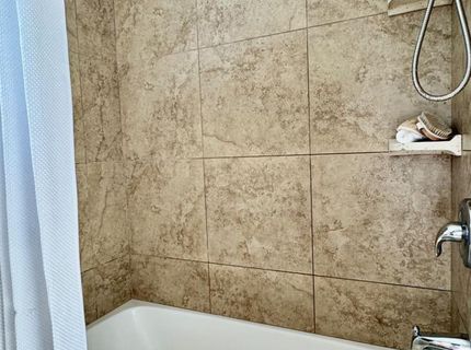 3214-brampton N Trentwood Way, Sacramento, CA 95822 Photo
