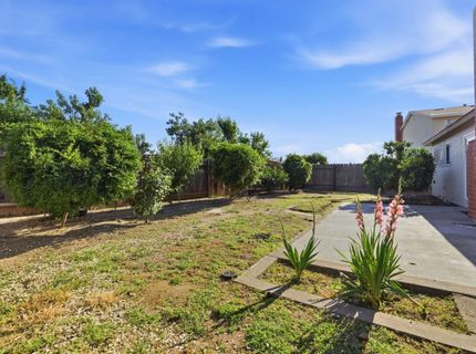 3214 Trentwood Way, Sacramento, CA 95822 Photo