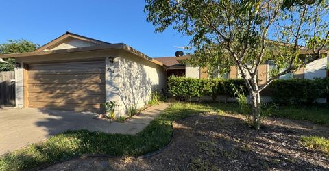 3214-brampton N Trentwood Way, Sacramento, CA 95822 Photo