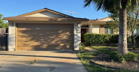 3214-brampton N Trentwood Way, Sacramento, CA 95822 Photo