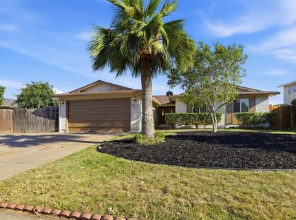 3214 Trentwood Way, Sacramento, CA 95822 Photo