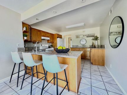 3214-brampton N Trentwood Way, Sacramento, CA 95822 Photo