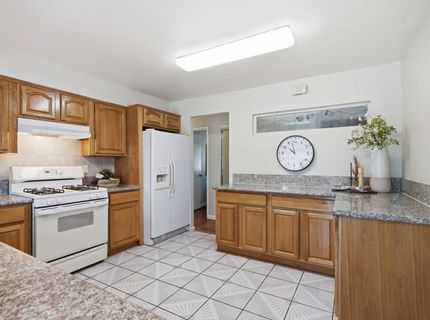 3214 Trentwood Way, Sacramento, CA 95822 Photo
