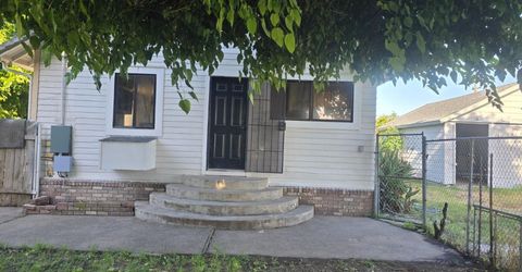 5206 E Jahant Rd, Acampo, CA 95632 Photo