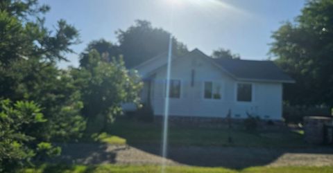 5206 E Jahant Rd, Acampo, CA 95632 Photo