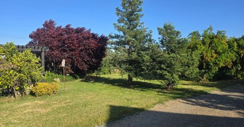 5206 E Jahant Rd, Acampo, CA 95632 Photo