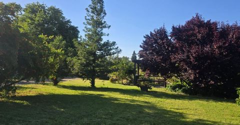 5206 E Jahant Rd, Acampo, CA 95632 Photo