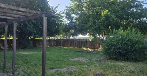 5206 E Jahant Rd, Acampo, CA 95632 Photo