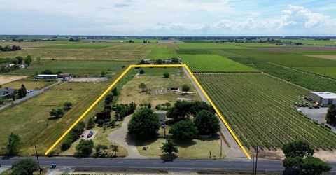5206 E Jahant Rd, Acampo, CA 95632 Photo