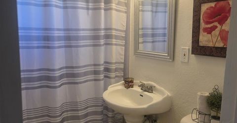 5206 E Jahant Rd, Acampo, CA 95632 Photo