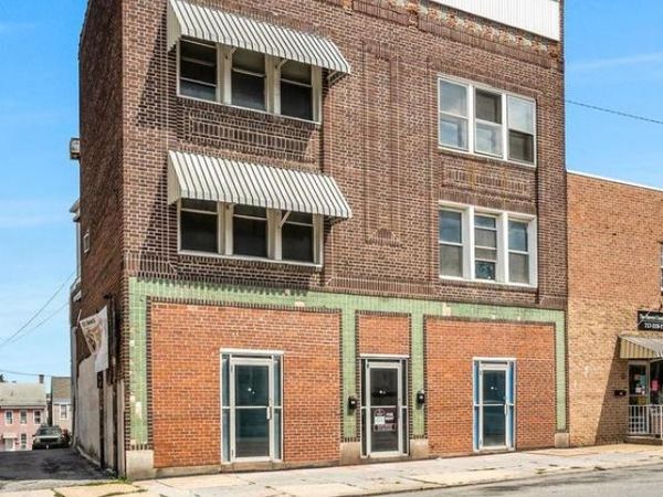 727 E MARKET STREET , YORK, PA 17403