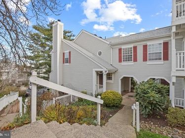 2927 F S WOODSTOCK STREET , Unit 6, ARLINGTON, VA 22206