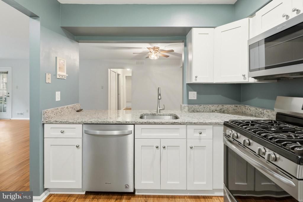 169 A Bradford Court, Mount Laurel, NJ 08054 Main Photo