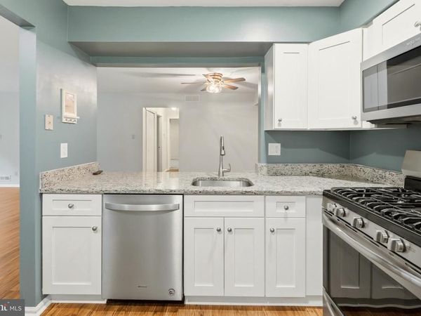 169 A BRADFORD COURT, MOUNT LAUREL, NJ 08054