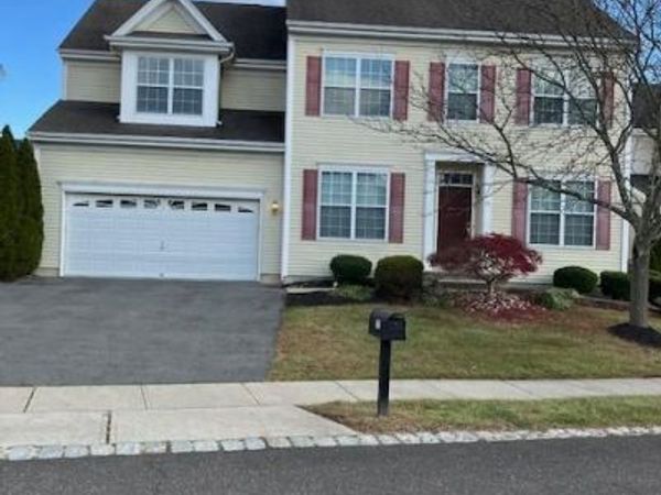 77 CAYUGA ROAD , BORDENTOWN, NJ 08505